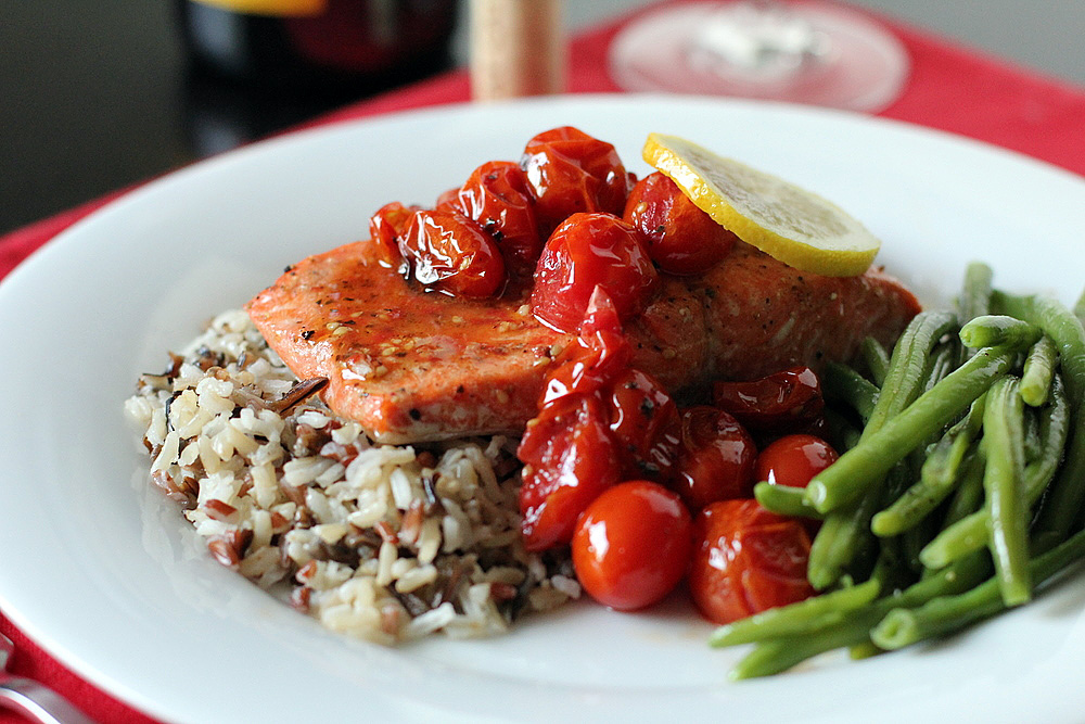 30-Minute Lemon-Dill Salmon with Roasted Cherry Tomatoes