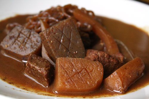 Kyoto-Style Simmered Konnyaku with Kohlrabi and Dashi