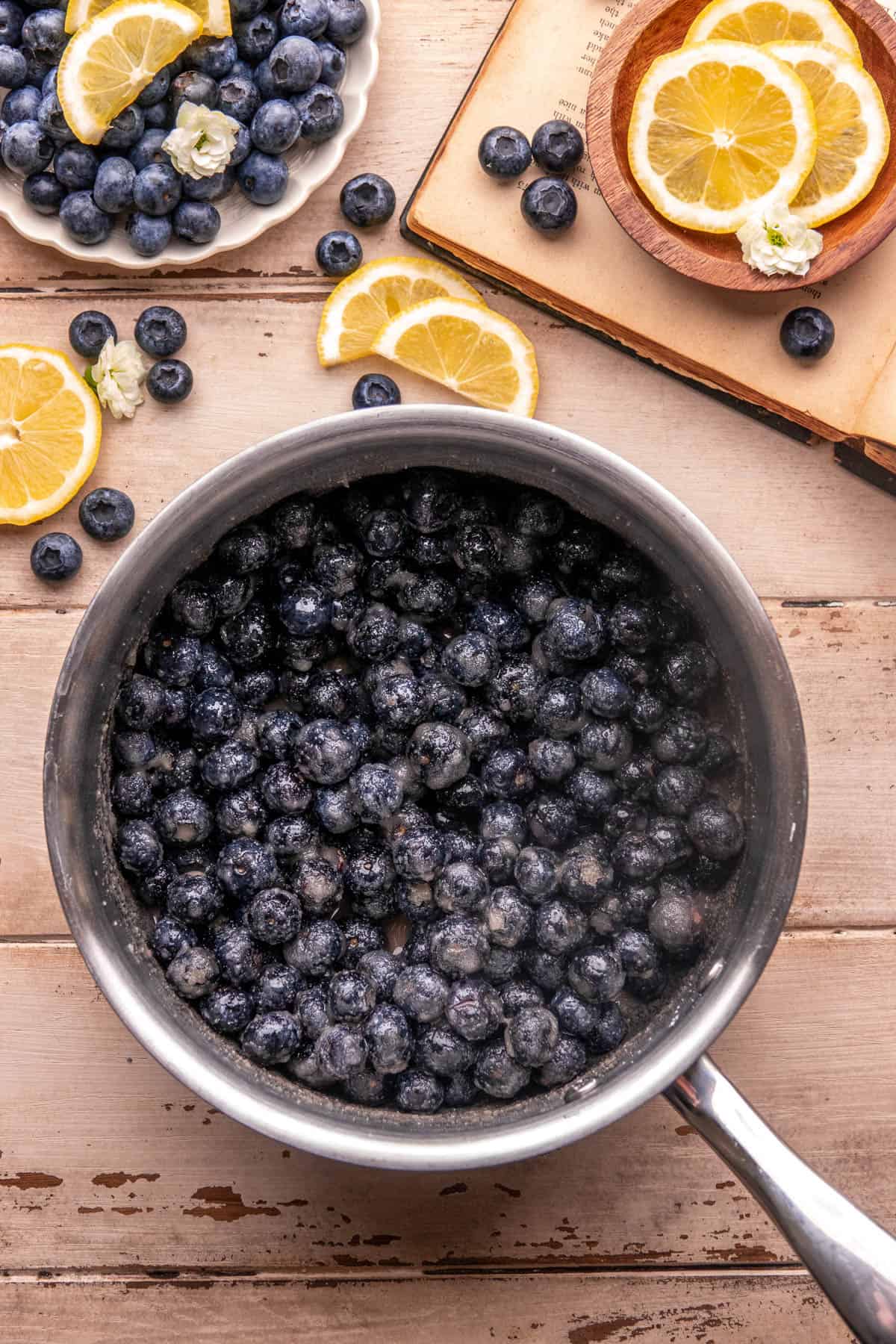 One-Pan Lemon Blueberry Crumble