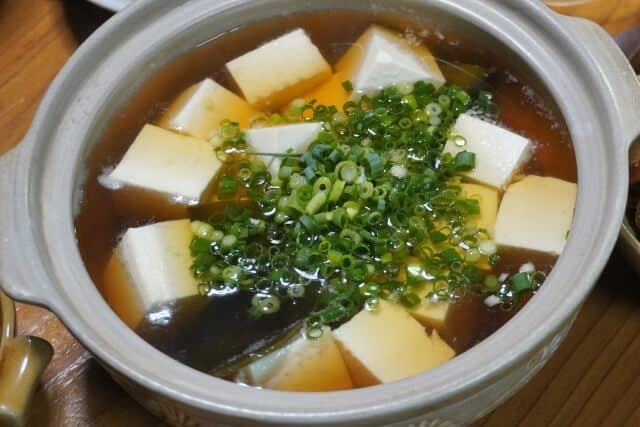 Kyoto-Style Tofu Stew with Konbu Dashi