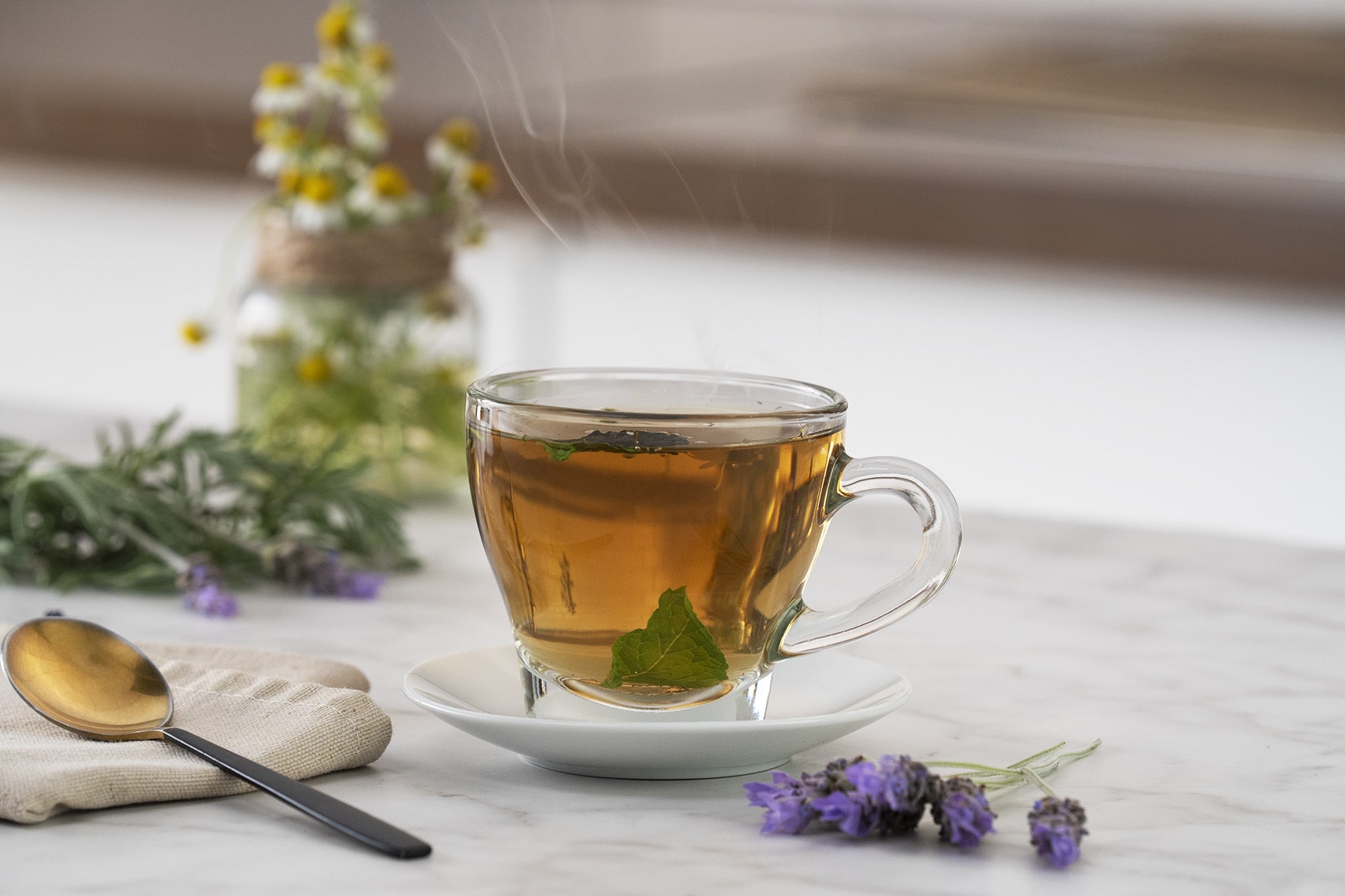 Chamomile-Lemon Infusion