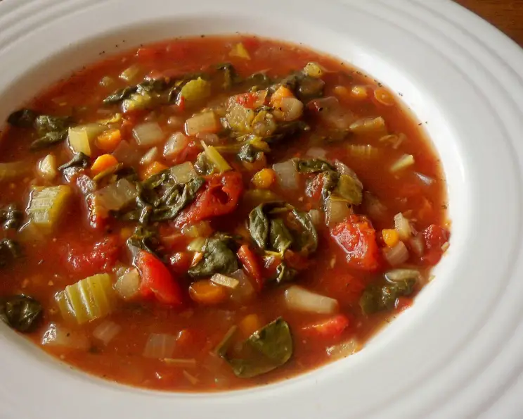 Secret Carrot & Spinach Tomato Soup