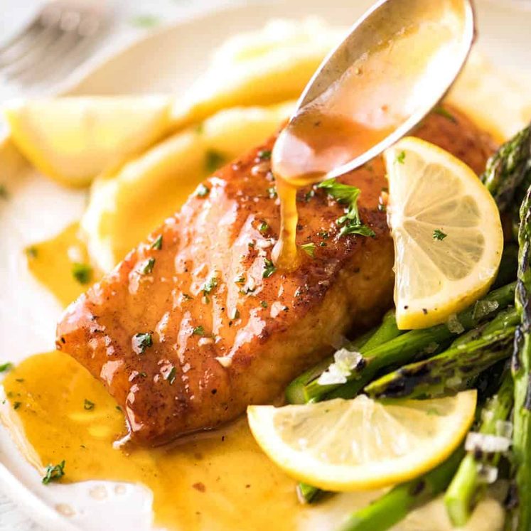 The Best Lemon-Glazed Salmon