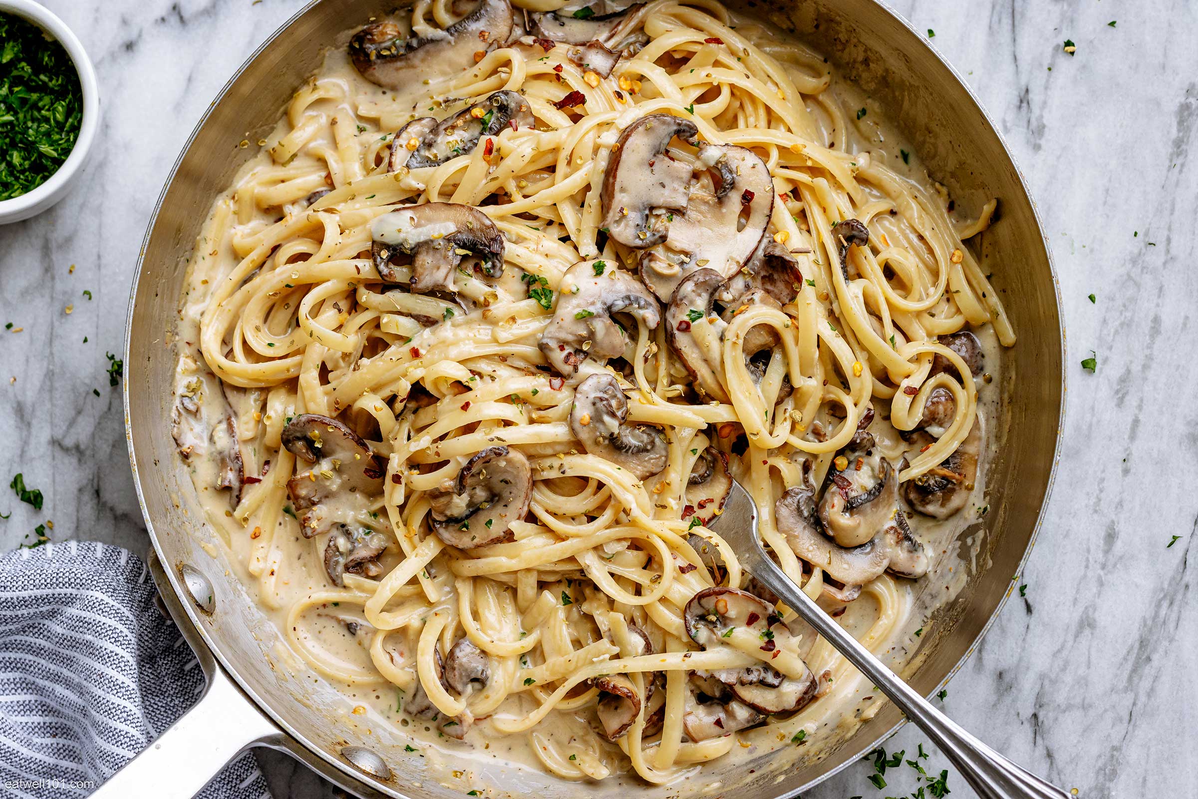 Caufield's Creamy Mushroom Pasta