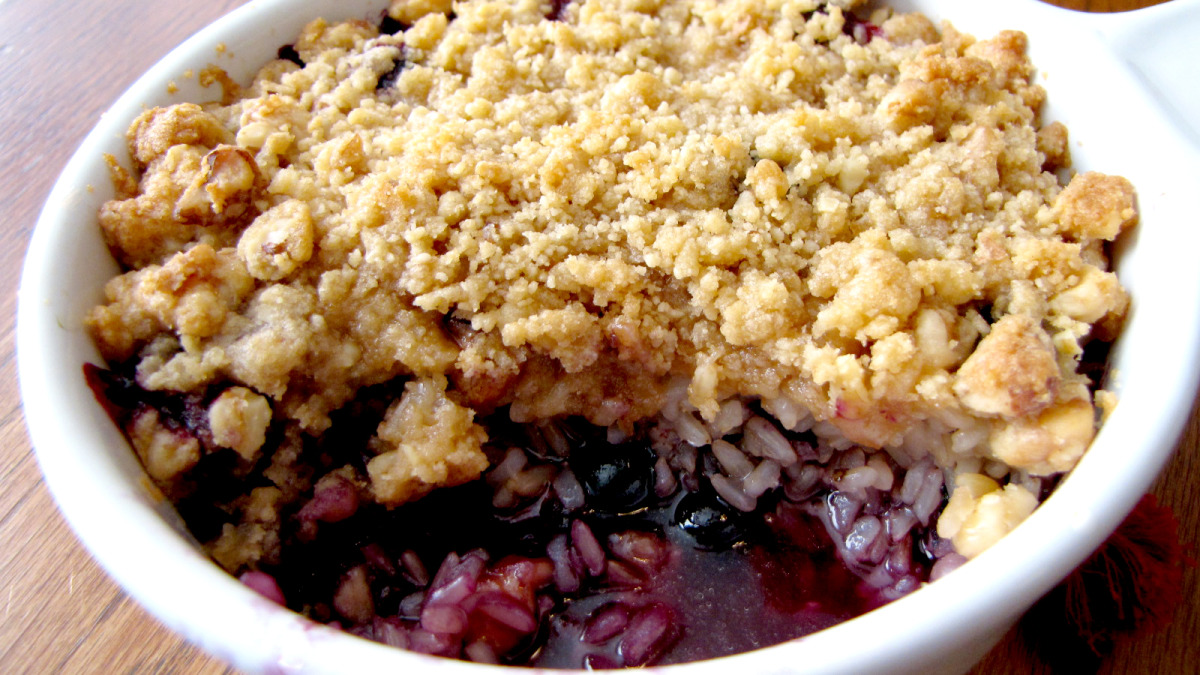 Blue Light Blueberry Crisp