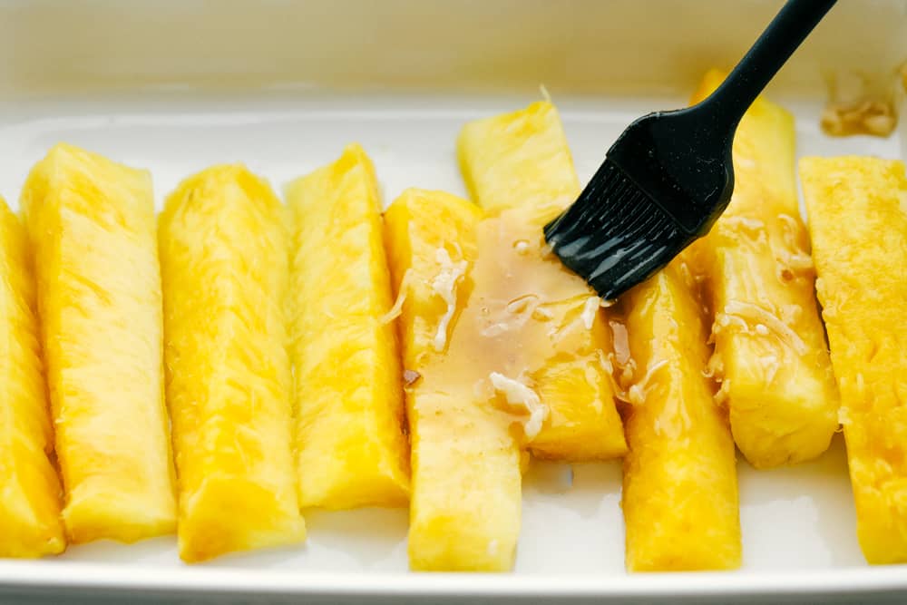 Baked Pineapple with Coconut & Lime
