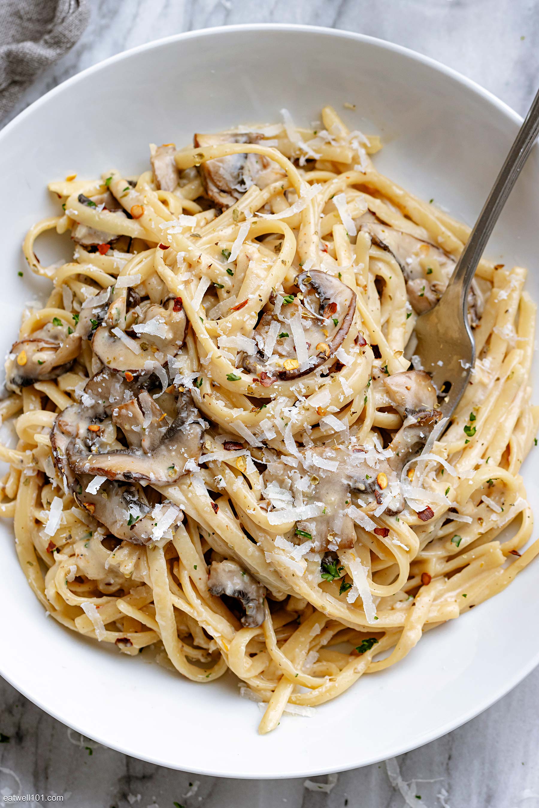 Fresh Forum-Style Creamy Mushroom Pasta