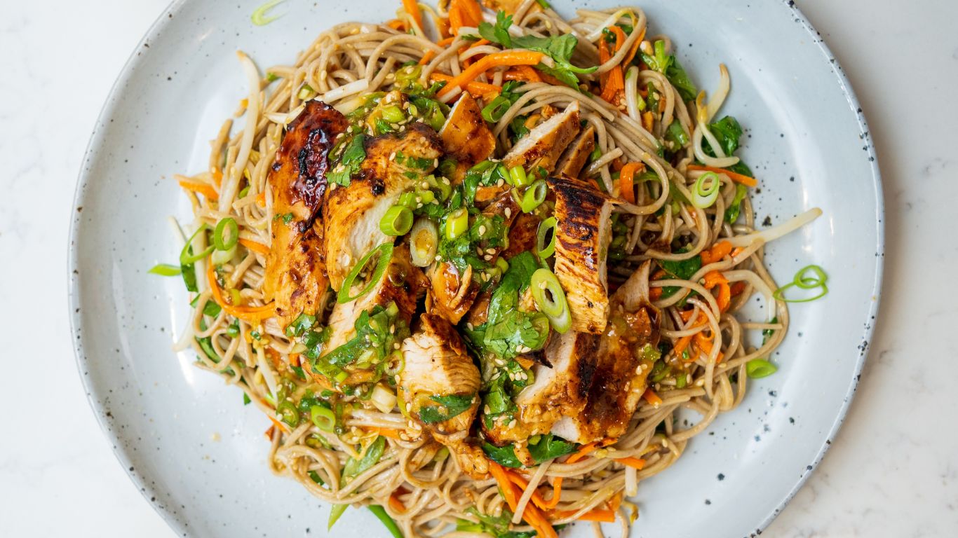 The Best Spicy Soba Noodle Salad