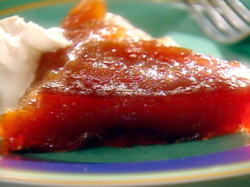 Authentic French Tarte Tatin with Caramelized Apples