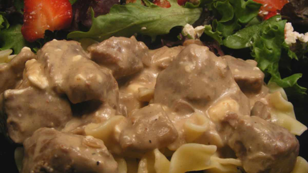 Herb-Crusted Slow-Cooker Beef Stroganoff