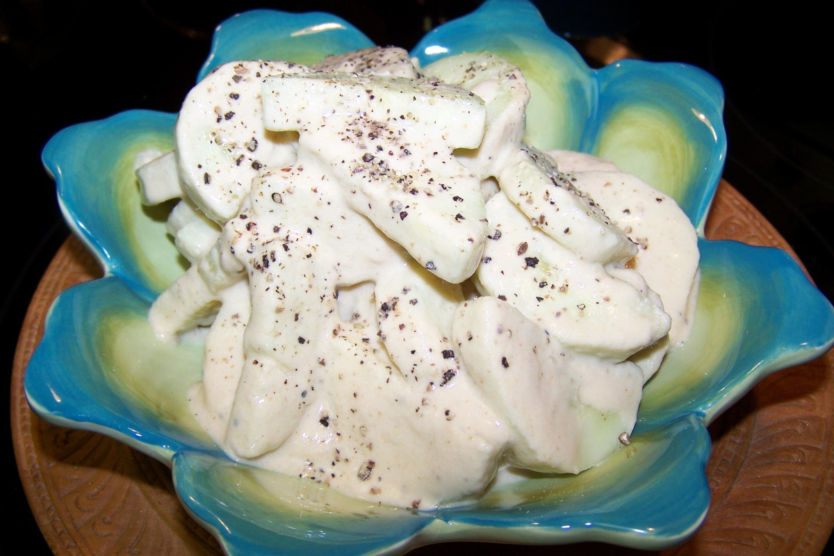 Fennel & Cucumber Salad with Lemon-Tahini Dressing