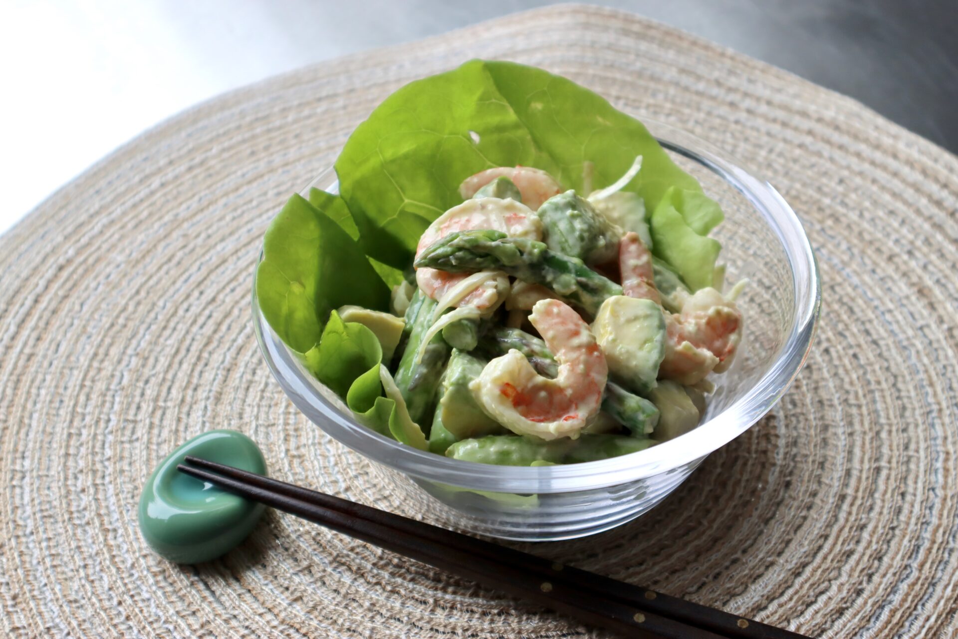 Avocado-Asparagus Shrimp Salad with Lemon-Herb Dressing