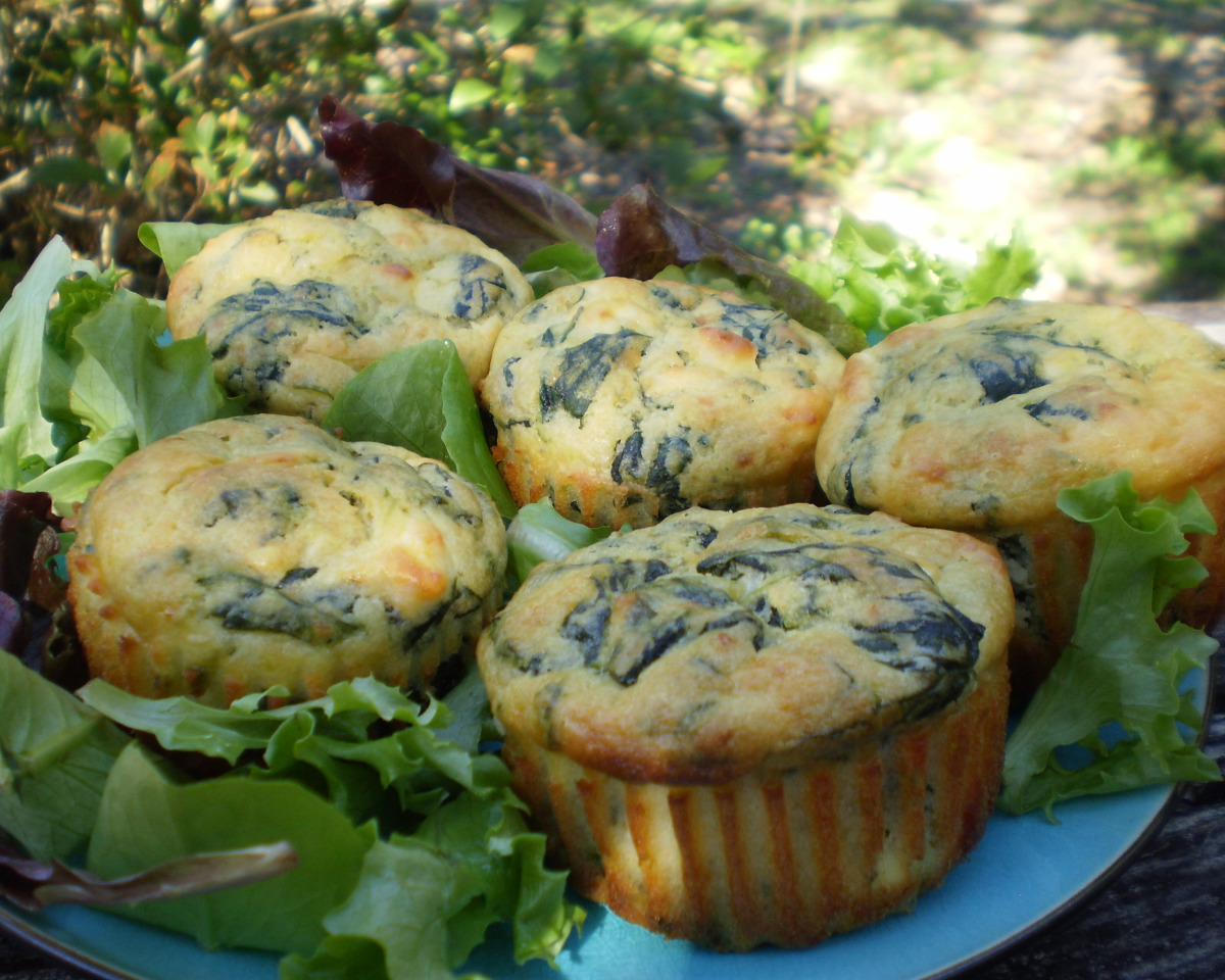 Keto Spinach-Feta Breakfast Muffins