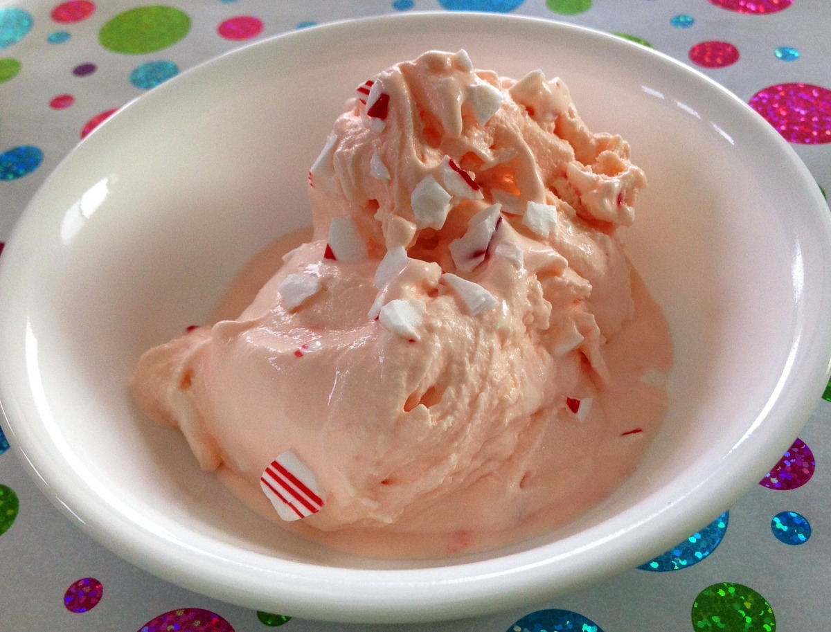 Peppermint Chocolate Swirl Ice Cream Bar