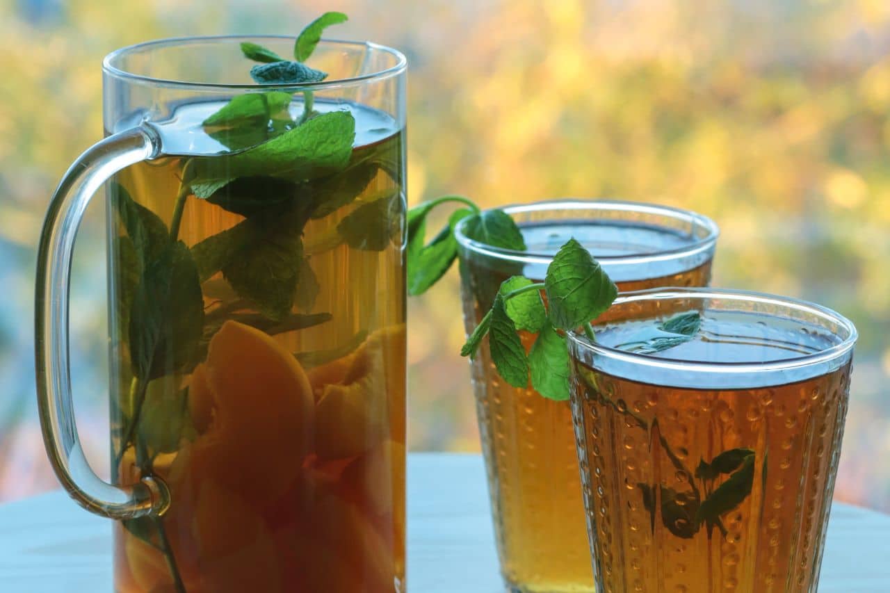 Garden Herb Iced Tea Infusion