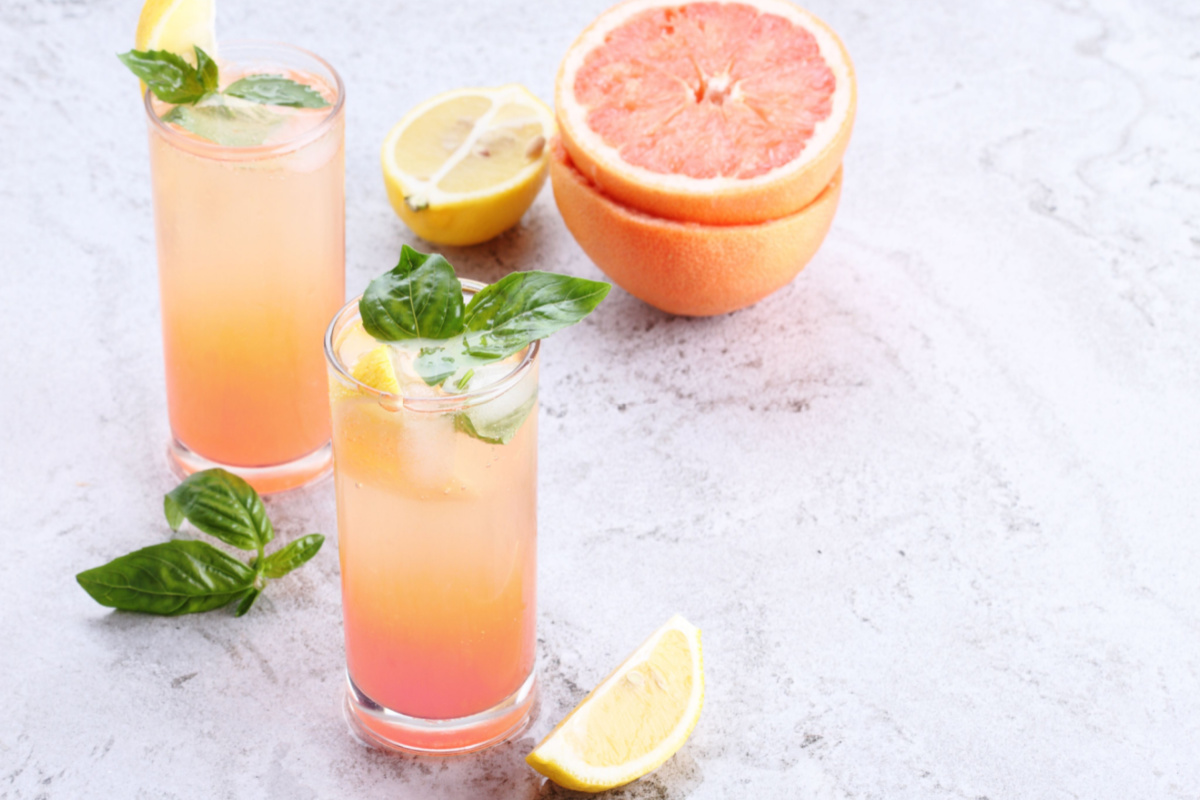 Grapefruit Basil Spritz
