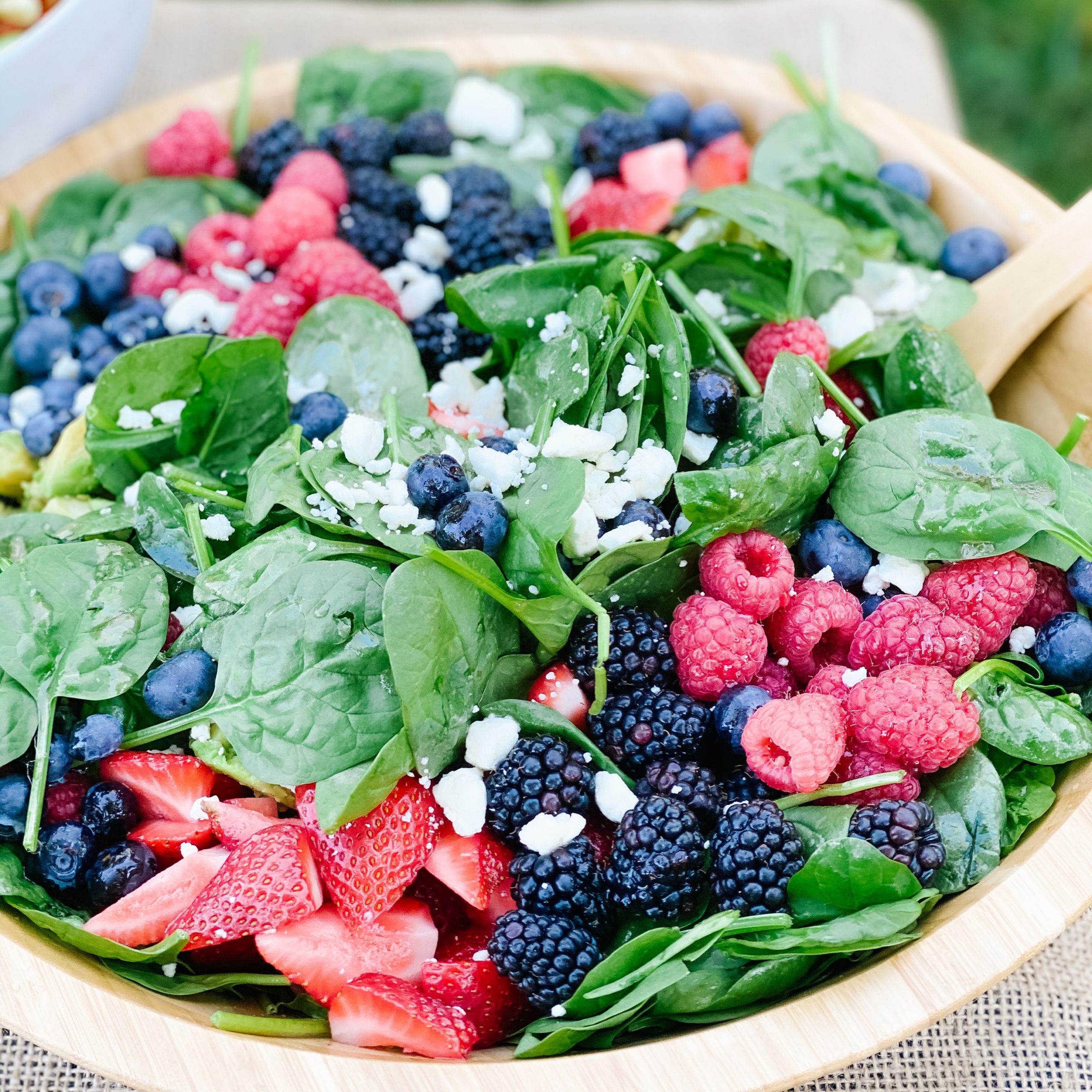 Avocado & Berry Salad