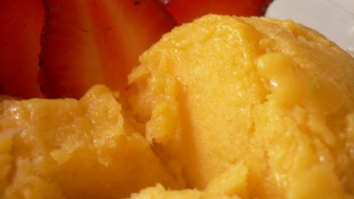 Mirthful Mango Sorbet with Lime Sparkle