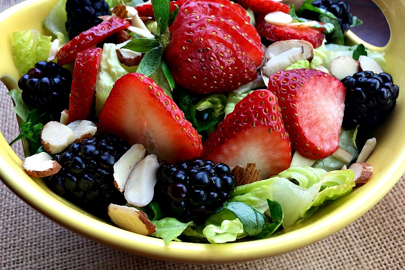 Fresh Berry-Mint Salad with Lemon Vinaigrette