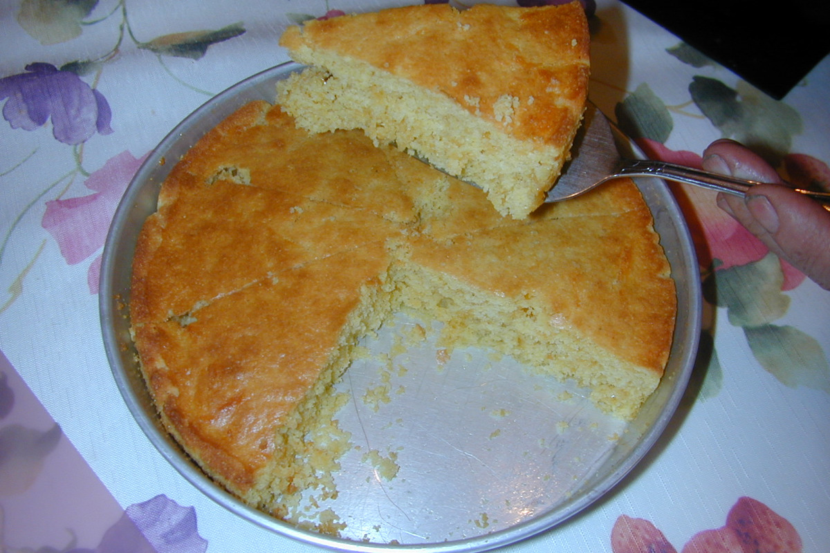 Native-Style Cornbread with Smoked Cheddar