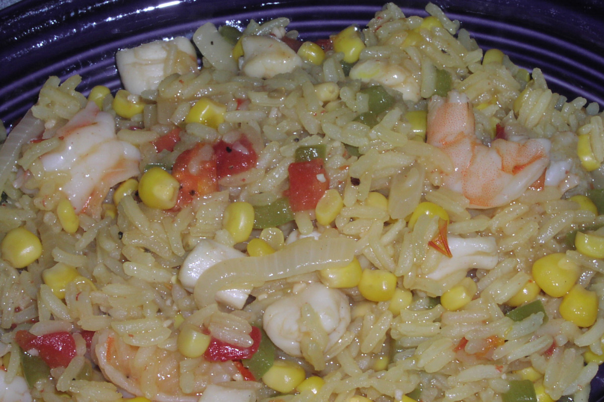 Saffron Seafood Paella with Shrimp and Mussels