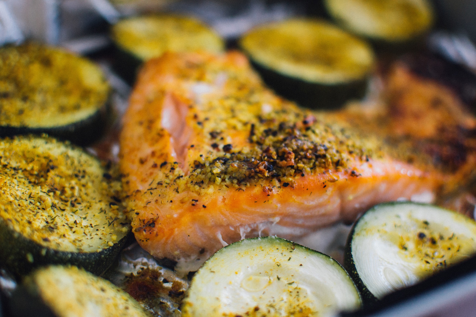 Lemon-Ginger Baked Salmon with Zucchini and Green Beans