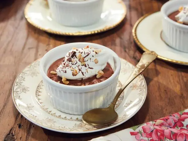 Emerald Green Chocolate Mousse (Inspired by The Wizard of Oz)