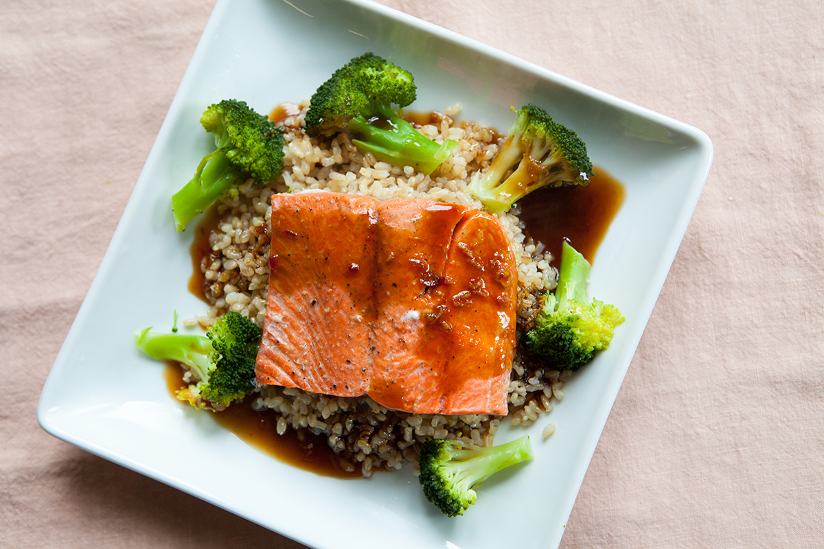 Ginger-Glazed Salmon with Steamed Broccoli