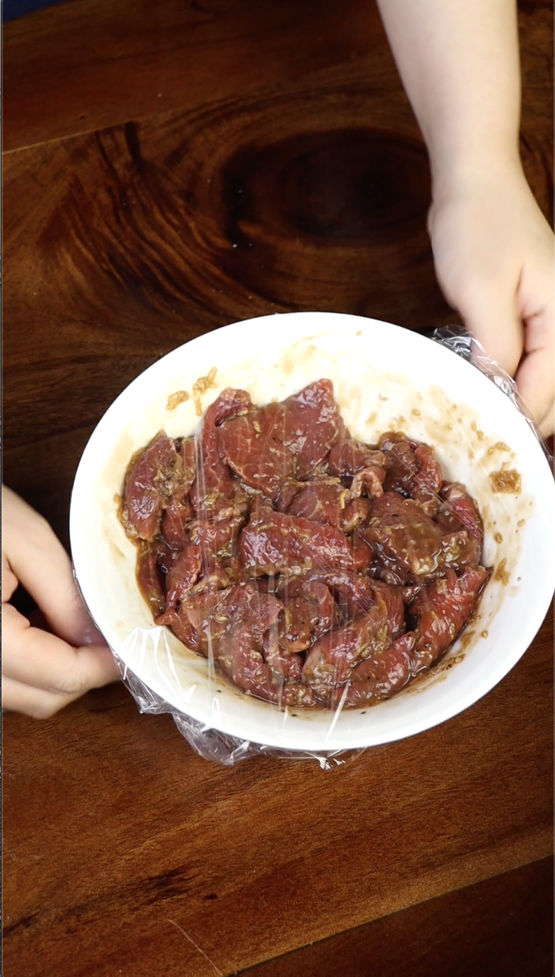 Soy-Free Spicy Beef Stir-fry with Bell Peppers