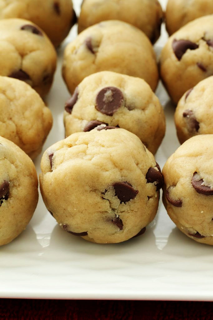 Meme-licious Chocolate Chip Cookie Dough Bites