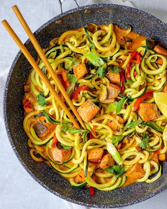 Electrolyte-Boosting Salmon & Lemon Zoodle Bowl