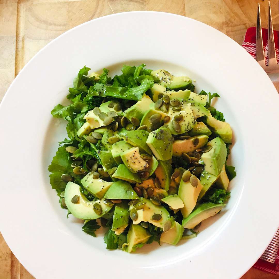 Cycle-Support Avocado & Pumpkin Seed Salad