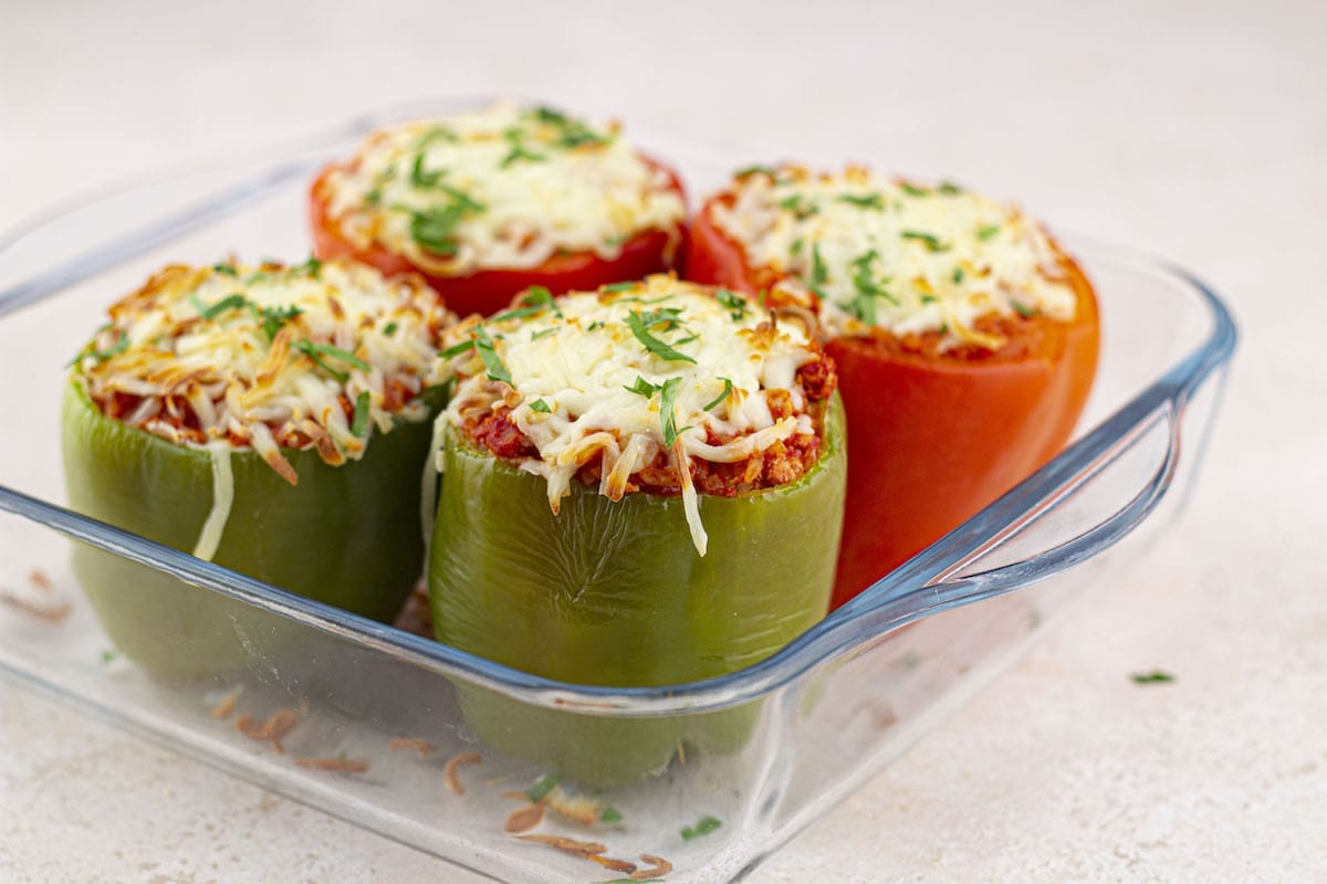Migraine-Friendly Turkey & Veggie Stuffed Bell Peppers