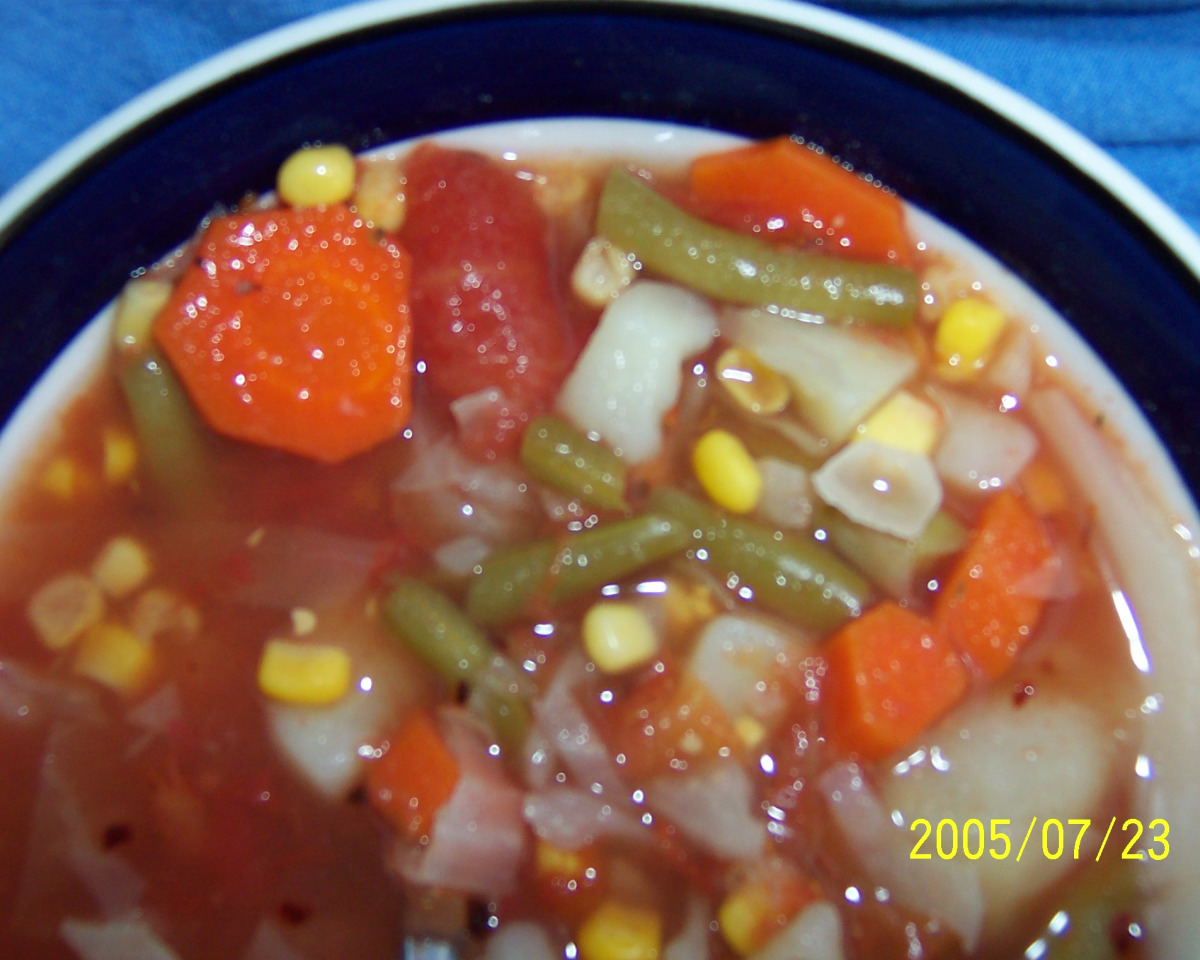 Half-Cut Vegetable Soup