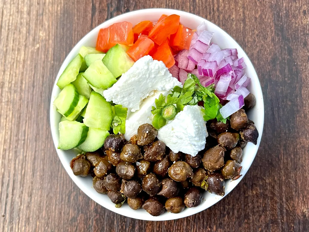 Minty Garden Herb Salad with Crispy Chickpeas