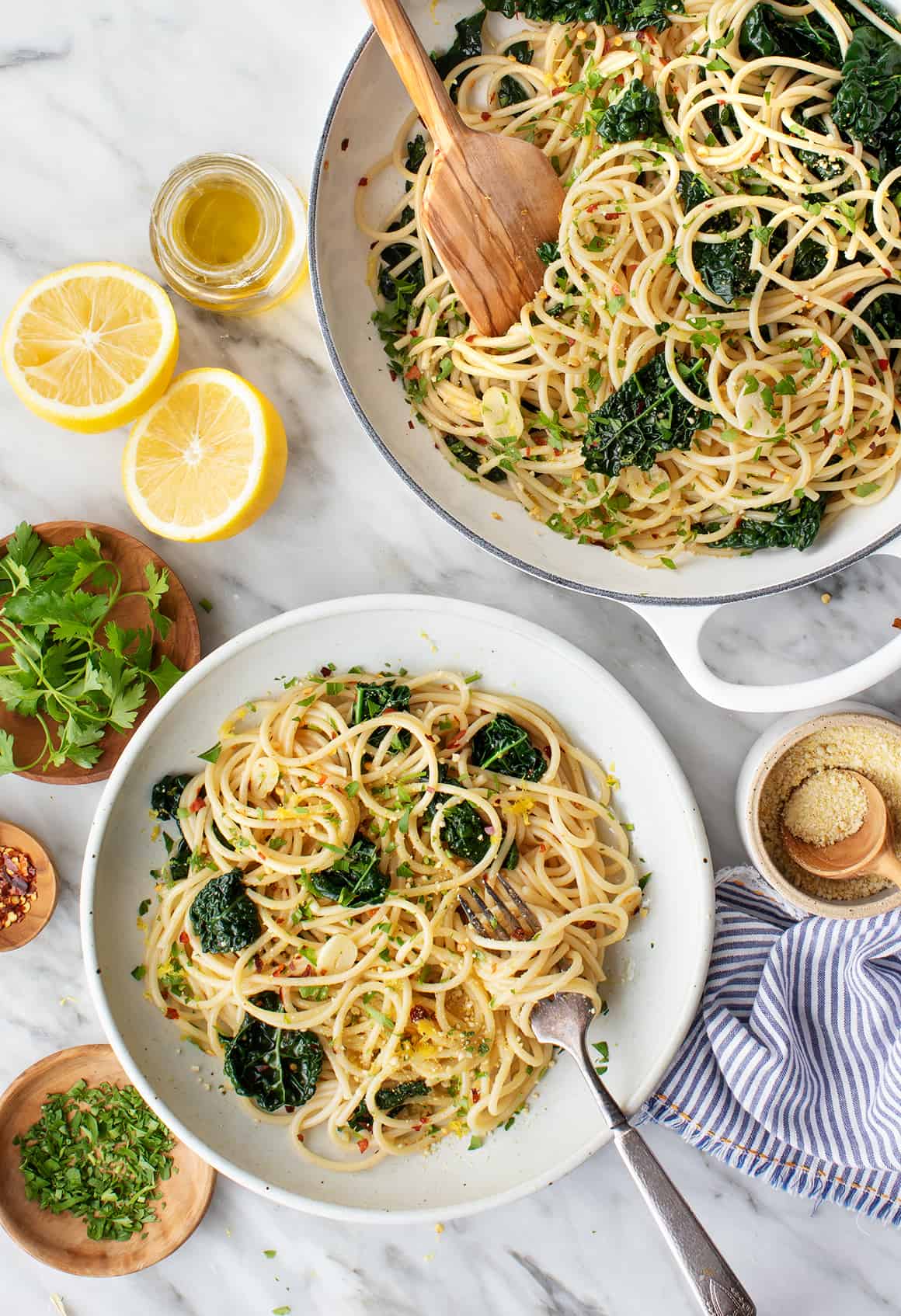 The Best Classic Spaghetti Aglio e Olio