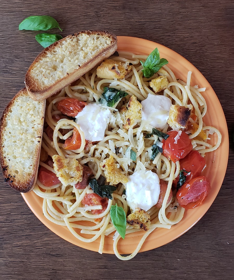 Sweet & Savory Tomato Shell Pasta with Herb Croutons
