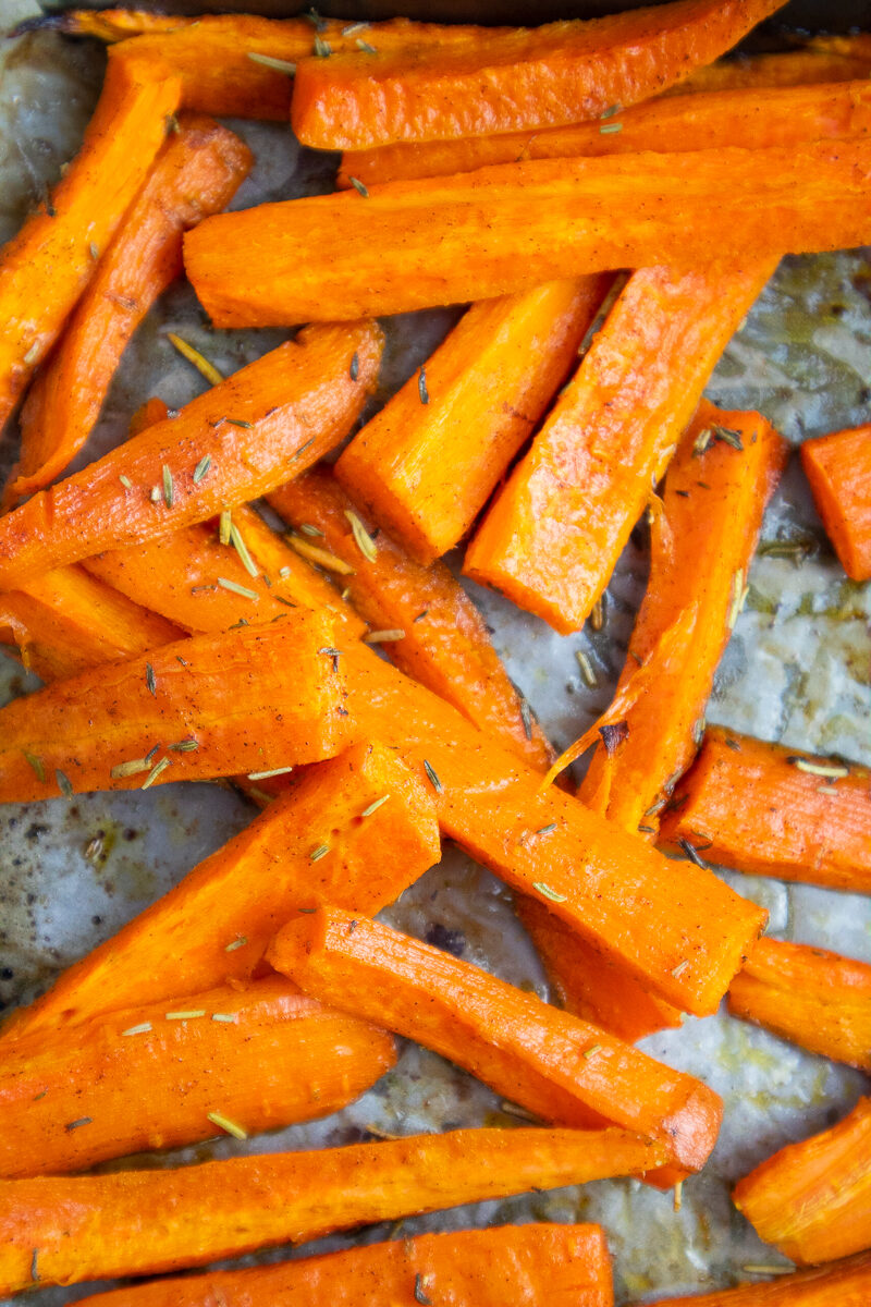 Rosemary-Glazed Roasted Carrots with Lemon Zest