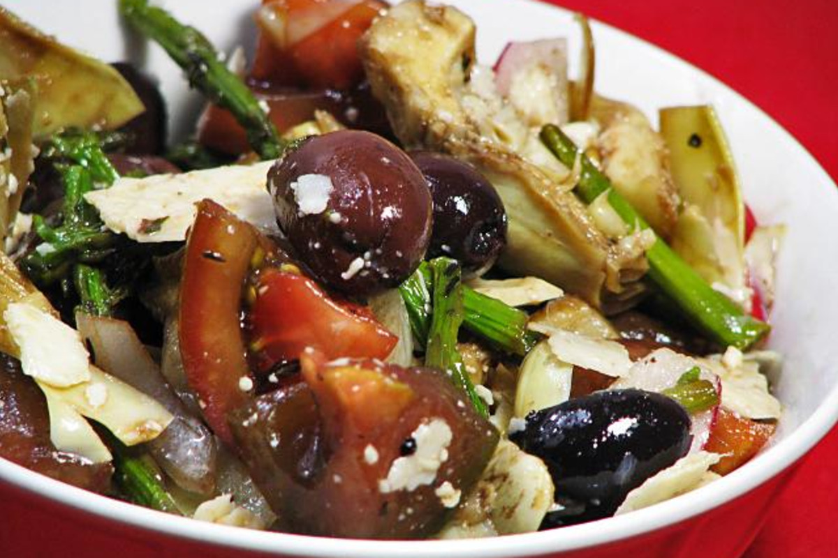 True Essence of Summer Vegetable Salad with Sherry Vinaigrette