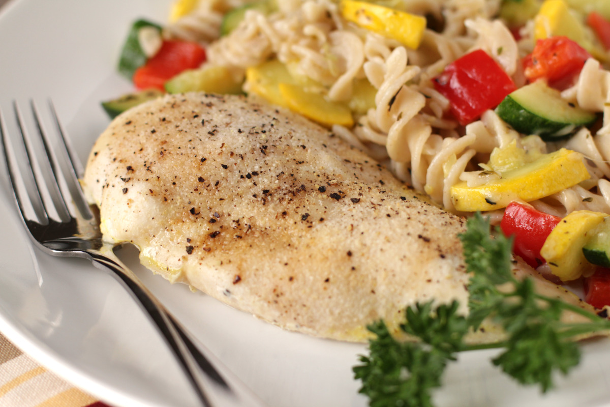 Low-Fat Baked Chicken Breasts with Herbs