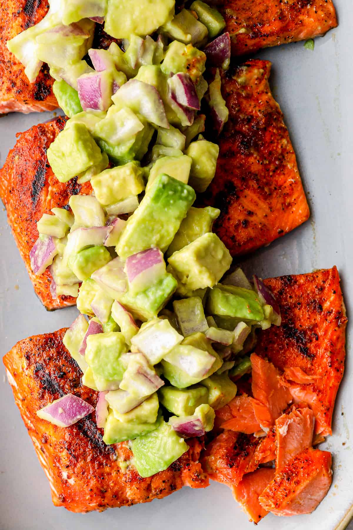 Migraine-Relief Lemon-Dill Salmon with Avocado Sauce
