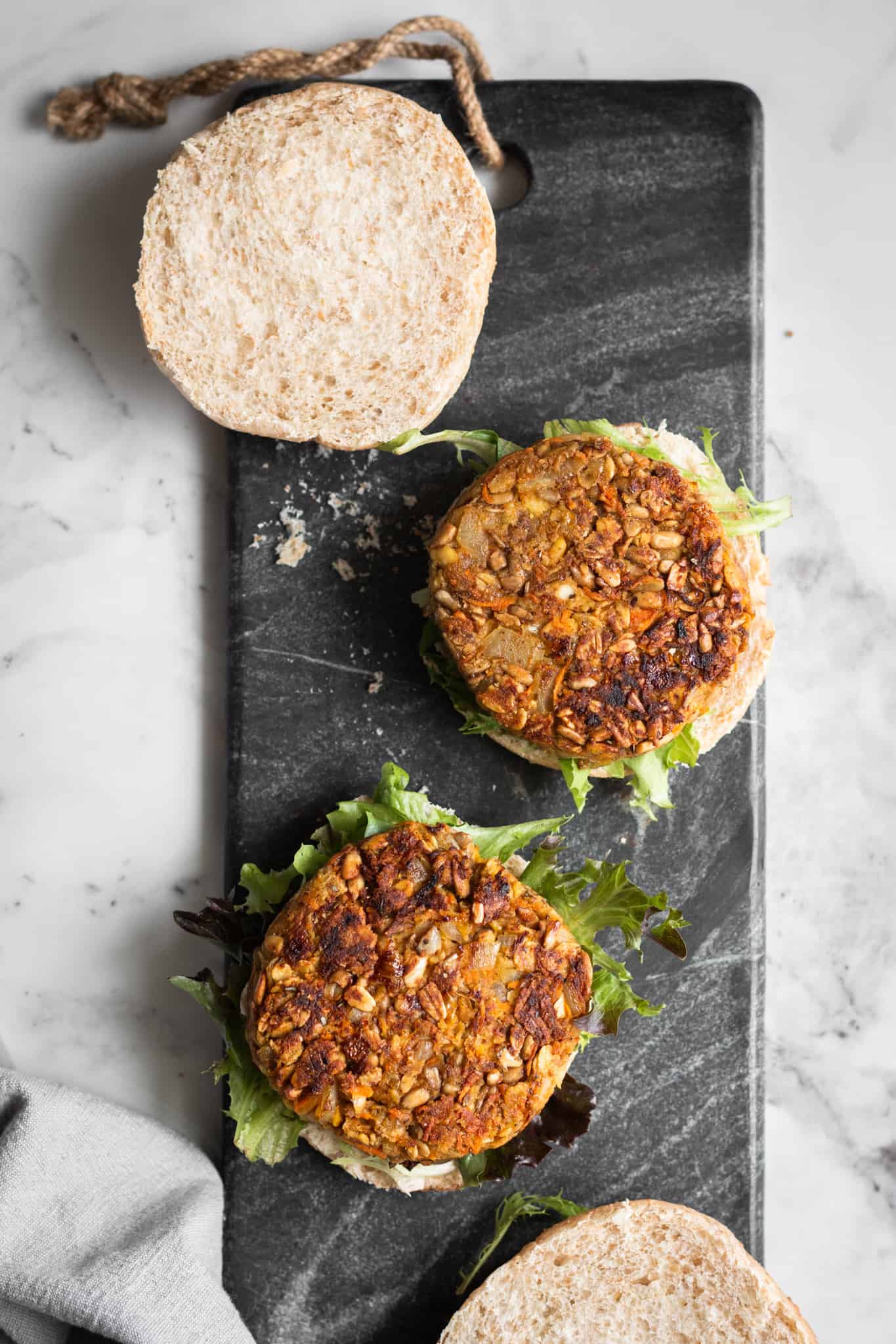 Golden Crispy Chickpea 'Best' Burger