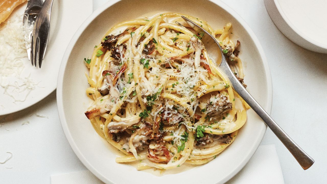 Estate Kitchen Creamy Mushroom Pasta