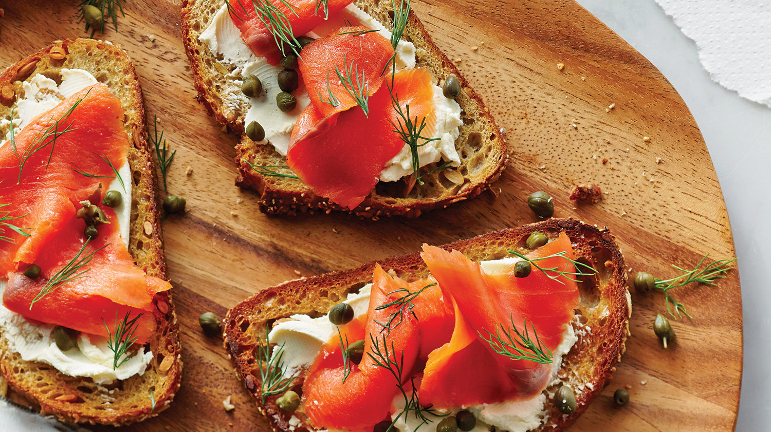 Cauliflower 'Toast' with Smoked Salmon & Dill Cream