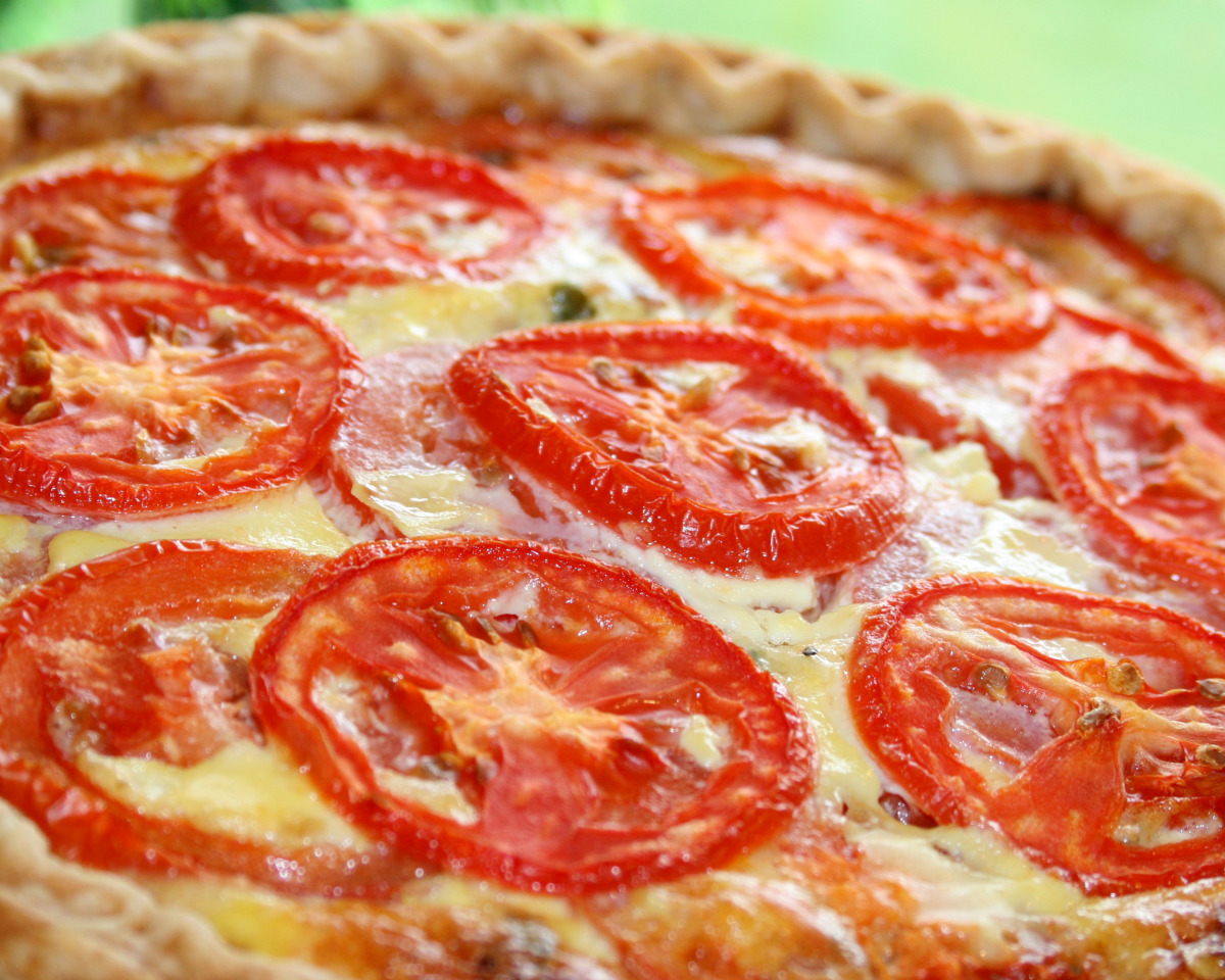 Provençal Tomato & Herb Quiche with Crisp Pastry