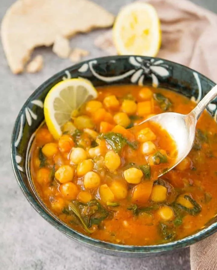 Mediterranean Lemon-Dill Chickpea Soup