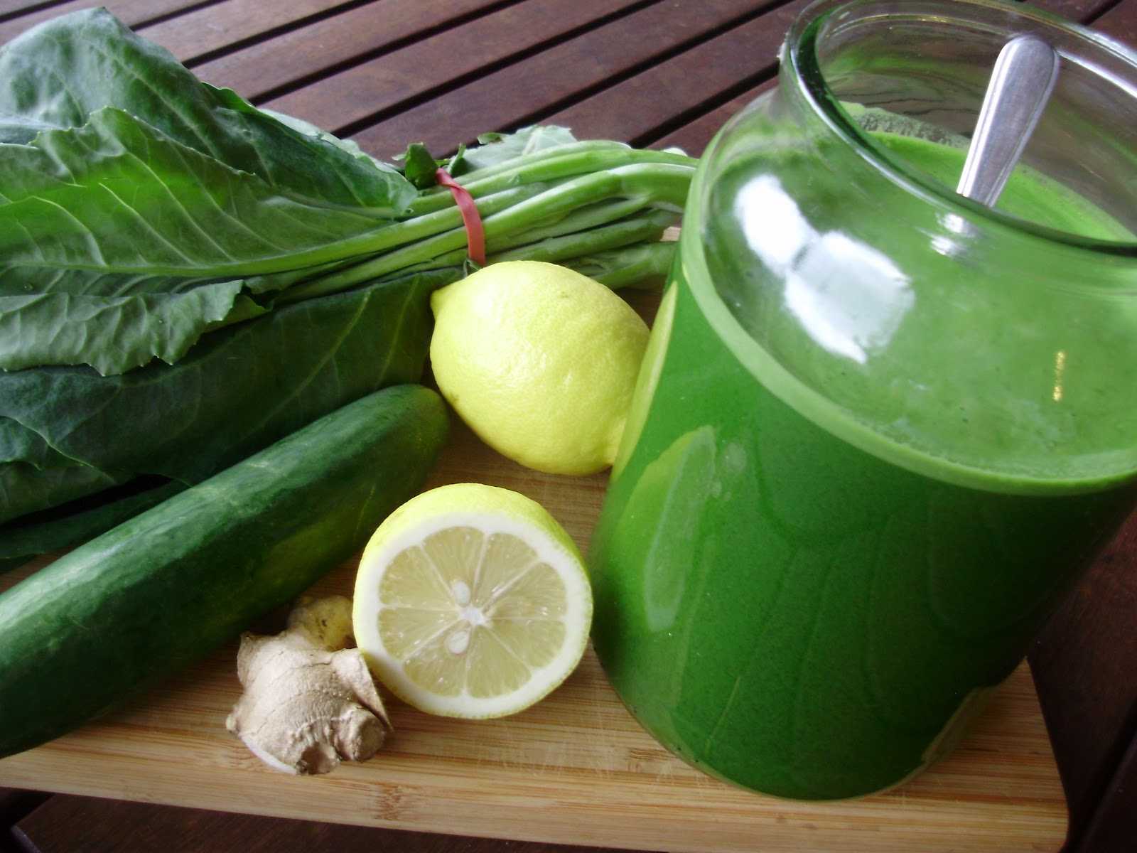 Hydrating Cucumber-Celery Soup for Migraine Relief