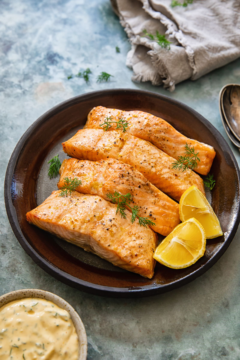 Crispy Air-Fried Salmon with Lemon-Dill Sauce