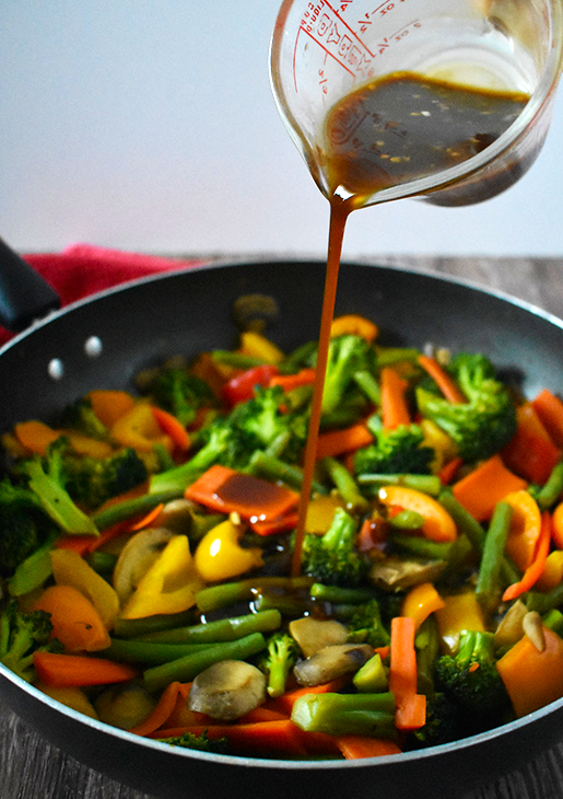 Small Housewares Vegetable Stir-Fry