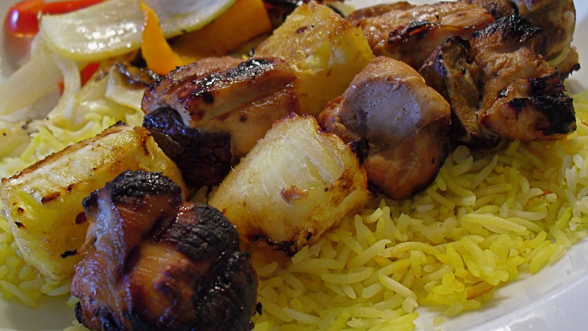 Tiki-Style Grilled Pineapple Chicken Skewers